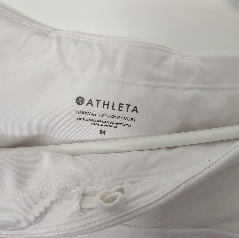 Athleta 18" golf skort